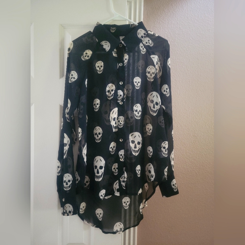 Mono B Black and White, Sheer, Skull, High-Low, Button-Up Blouse, Long Sleeves